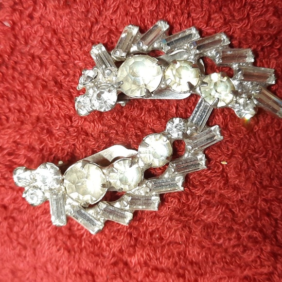 Vintage earrings - Picture 2 of 2